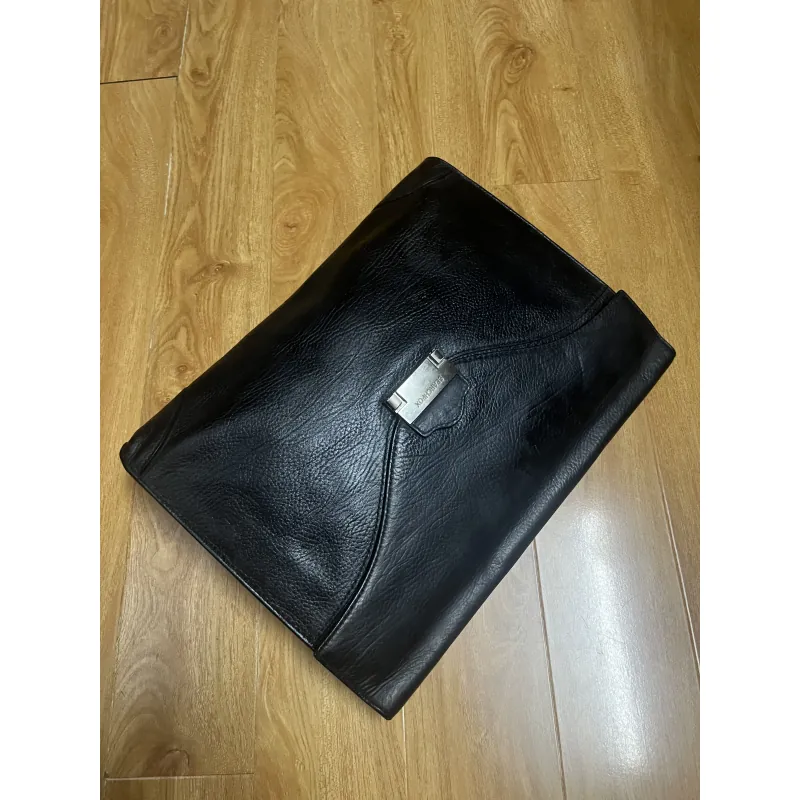 Clutch nam công sở 34*25*5 da thật 2hand 992592