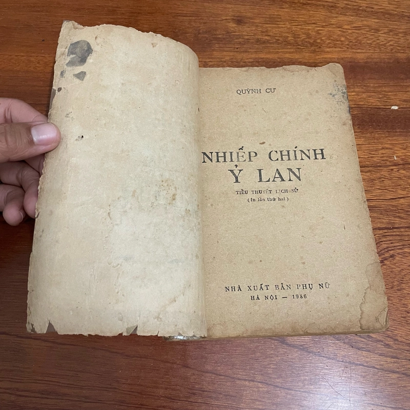 [Sách Xưa] - II Tiểu Thuyết Lịch Sử: Nhiếp Chính Ỷ Lan - Quỳnh Cư - 1986 495521