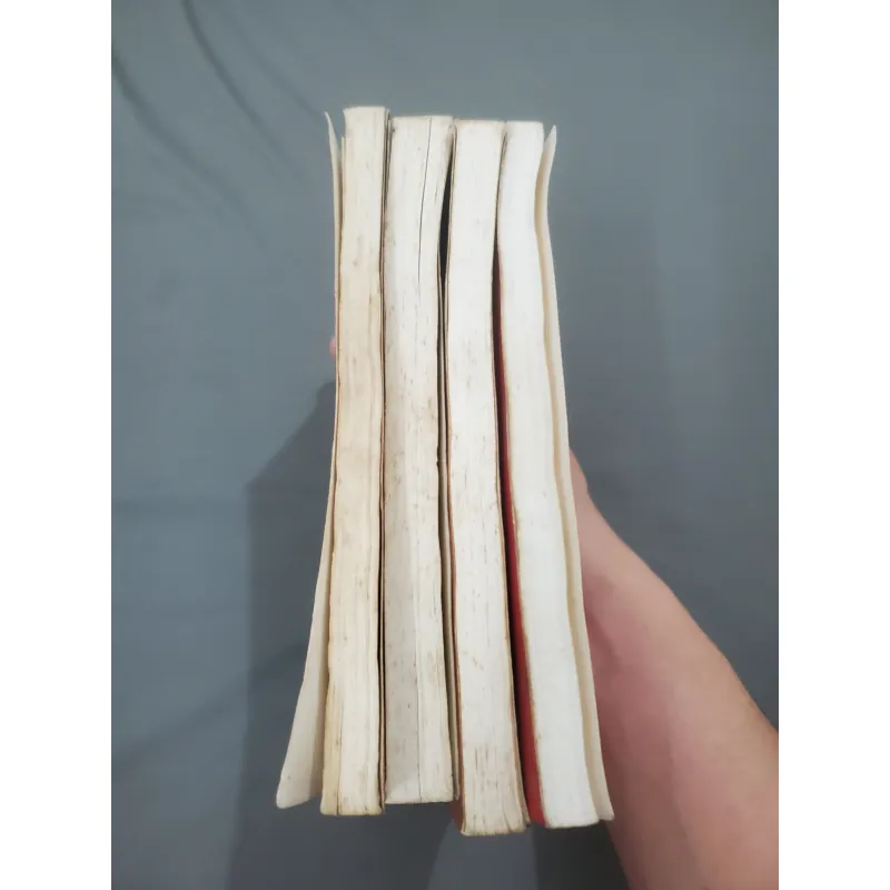 Kim Dung giữa đời tôi - Vũ Đức Sao Biển - Full bộ 4 cuốn 975729