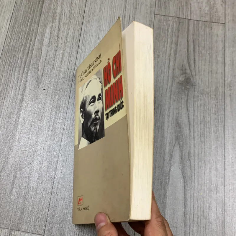 Hồ chí minh tại trung quốc. 2b3 777810