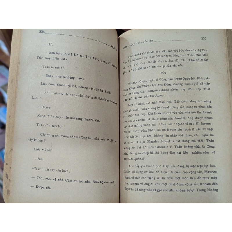 Tuấn chàng trai nước việt - Nguyễn Vỹ ( trọn bộ 2 cuốn ) 128850