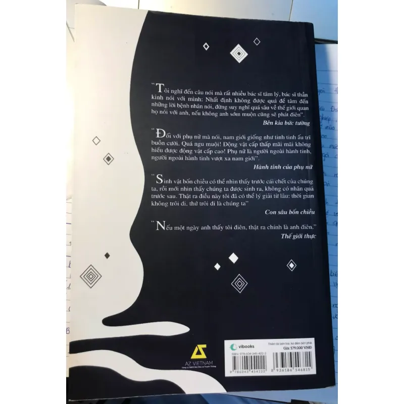 Thiên tài bên trái kẻ điên bên phải 995903