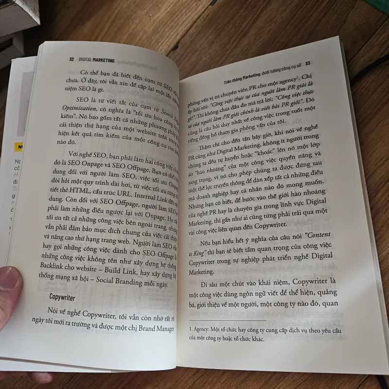 Digital Marketing trên thông Marketing, dưới tường công cụ số
 757050