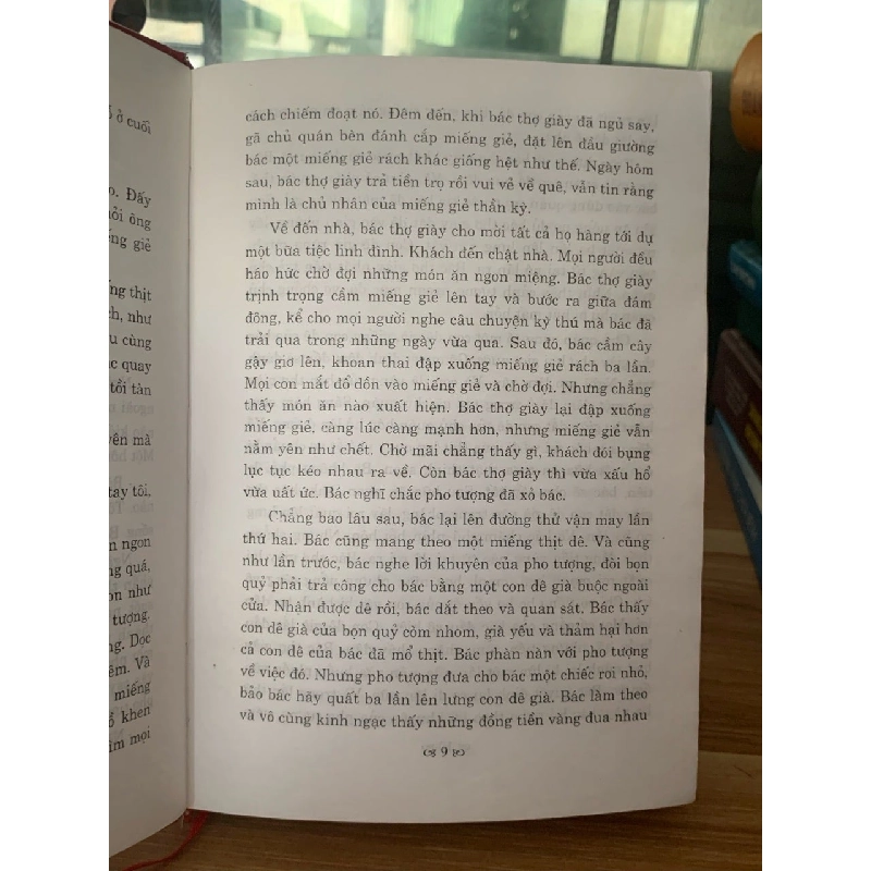 Truyện cổ áo dân gian -Quang chiến 779872