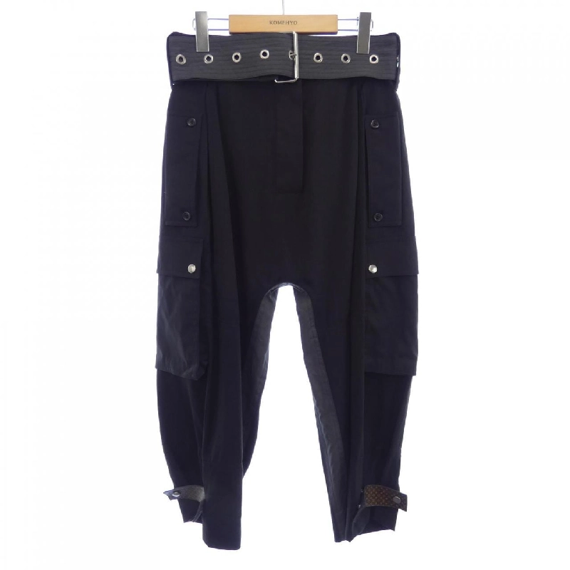 Quần LOUIS VUITTON 651104