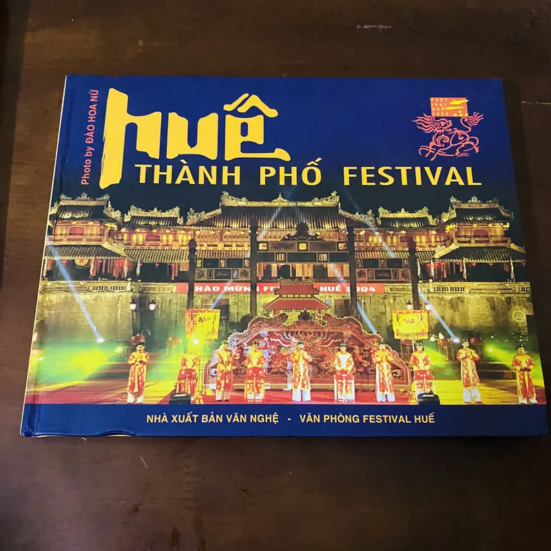 Huế thành phố festival - Photo by Đào Hoa Nữ  723442
