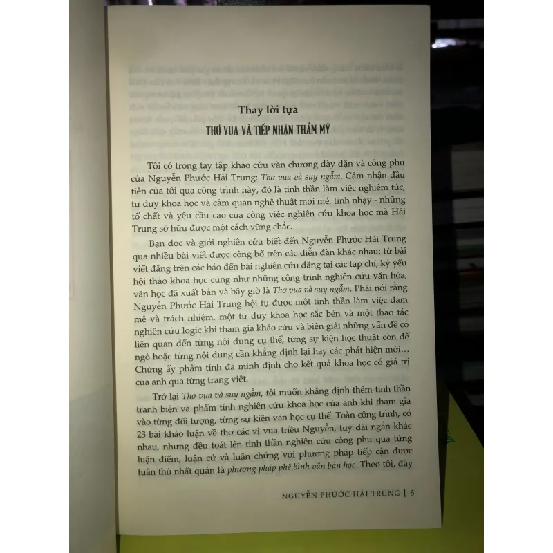 Thơ vua và suy ngẫm - Nguyễn Phước Hải Trung 745298