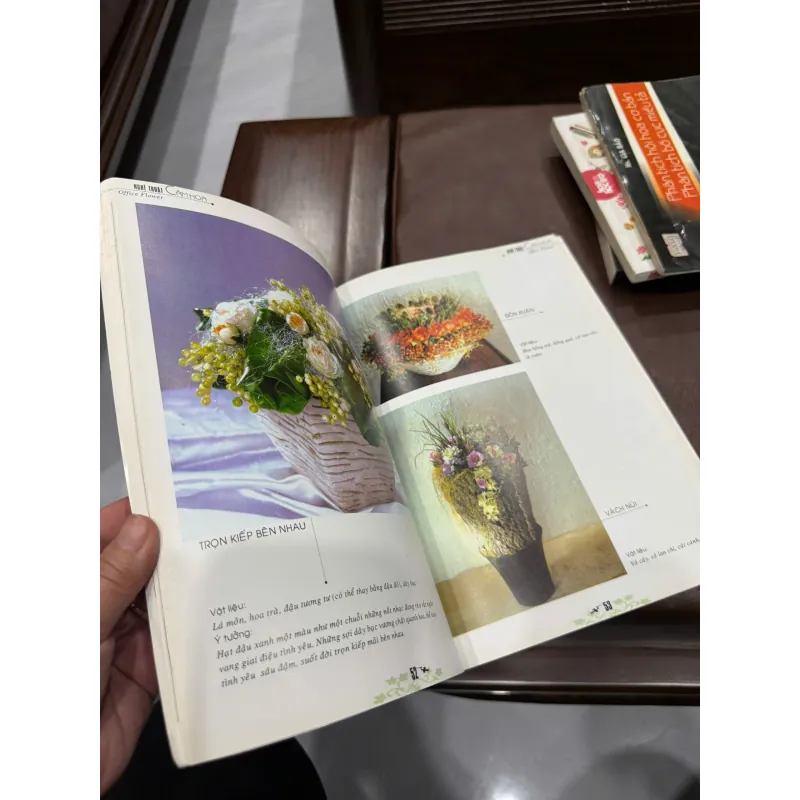 Nghệ Thuật Cắm Hoa Văn Phòng – Thiên Kim | Sách Hướng Dẫn Cắm Hoa - K3 1013460