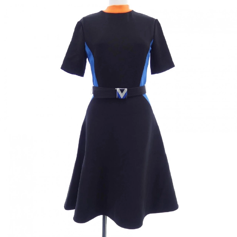 Đầm LOUIS VUITTON 648944