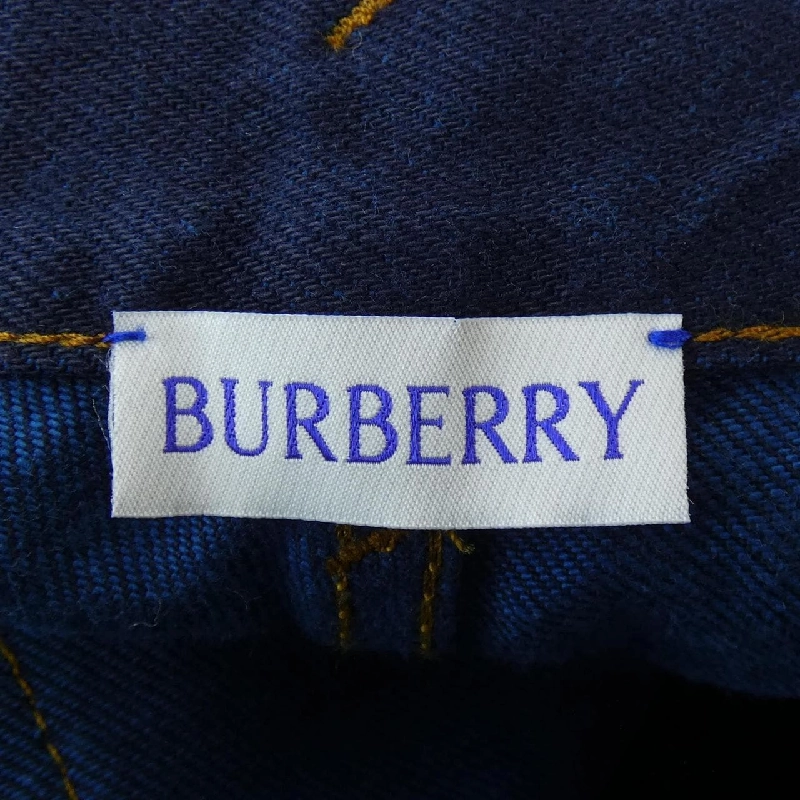 Quần jeans BURBERRY - Hàng hiệu Authentic 893518