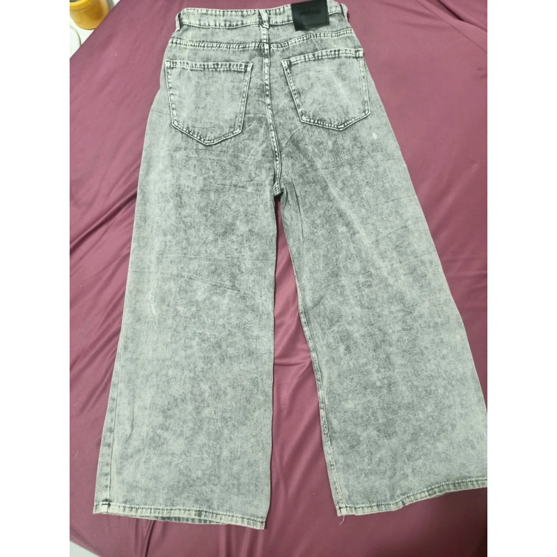 Quần ống rộng giá hời 495575