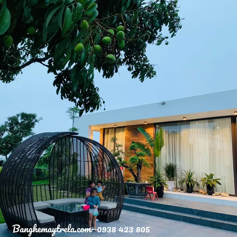 Bàn ghế mây nhựa ngồi ngoài trời 762432