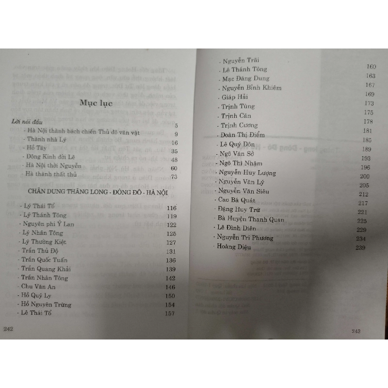 Thăng Long Đông Đô Hà Nội - 2010 - 244 trang LỊCH SỬ - CHÍNH TRỊ - TRIẾT HỌC ANTQ1301 762994