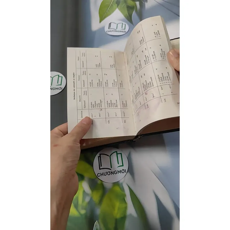 Guide de Conversation Français-Russe - Y.G. Ovsienko & J.P. Dussaussois 749405