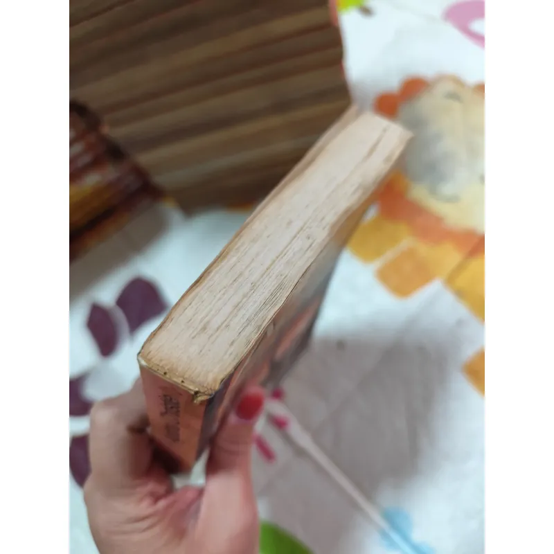 KẺ THÙ BÍ MẬT – AGATHA CHRISTIE - k4 1019113