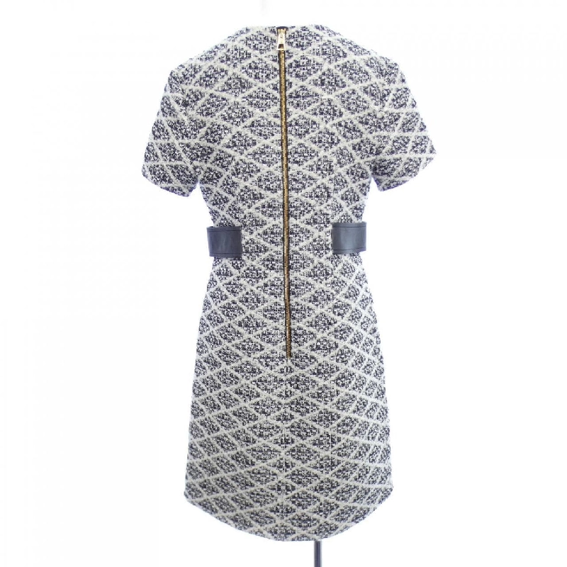 Đầm LOUIS VUITTON 650064