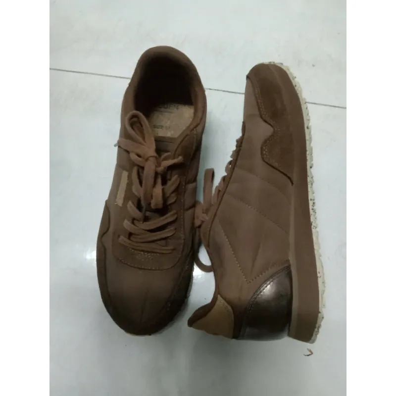 Giầy thể thao nữ size 37 559103