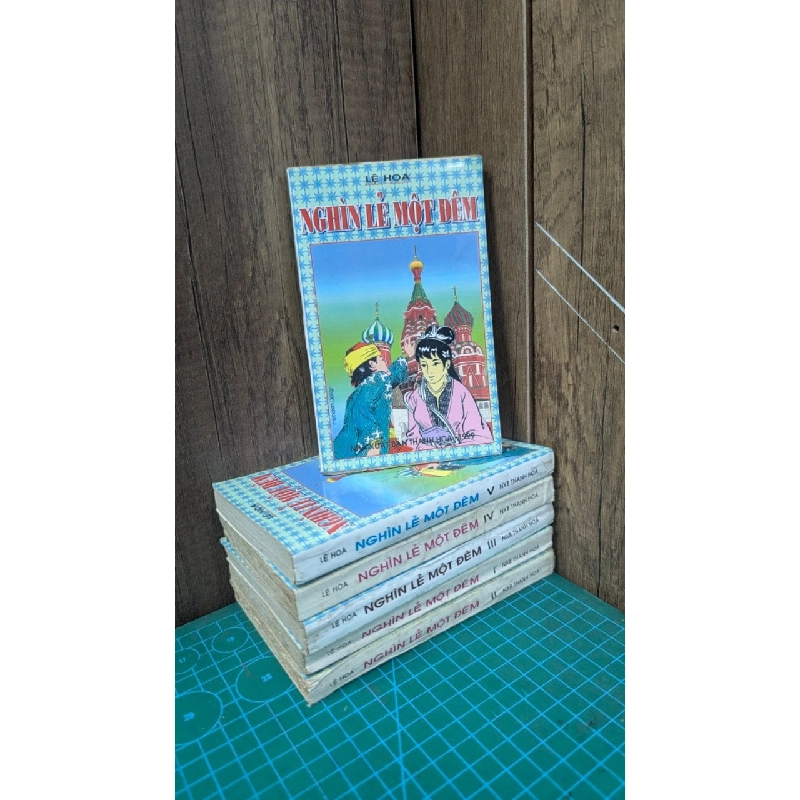 Nghìn Lẻ Một Đêm - Lệ Hoa (bộ 3 cuốn) 332402