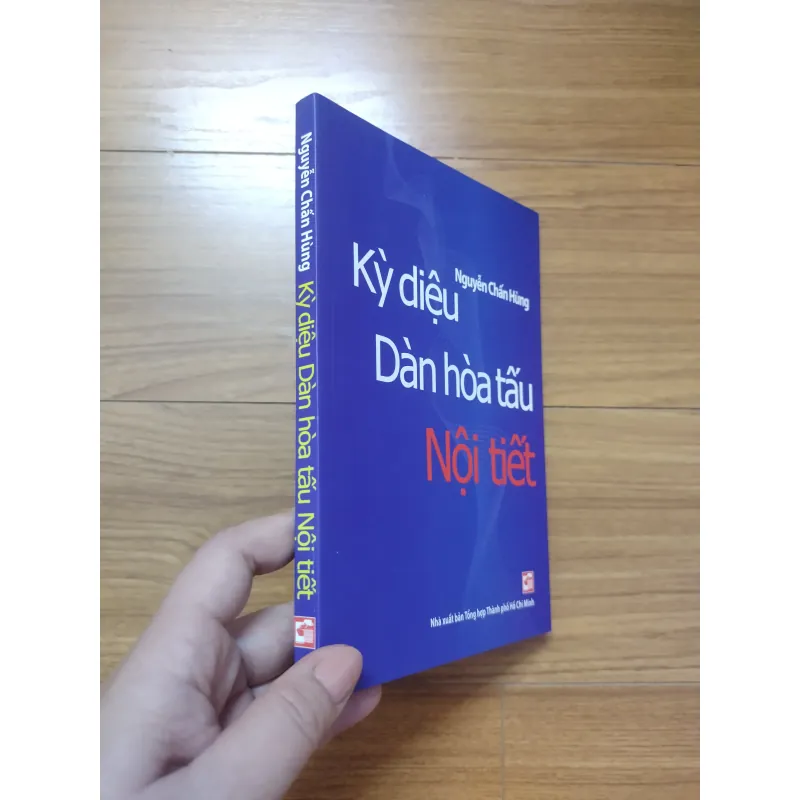 Sách: Kì diệu Dàn hoà tấu Nội tiết - TG: Nguyễn Chấn Hùng 736903