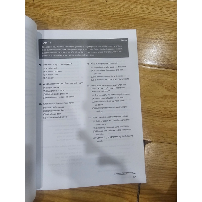 New toeic 700 (Sách tiếng anh) đã có dùng một số trang 528908
