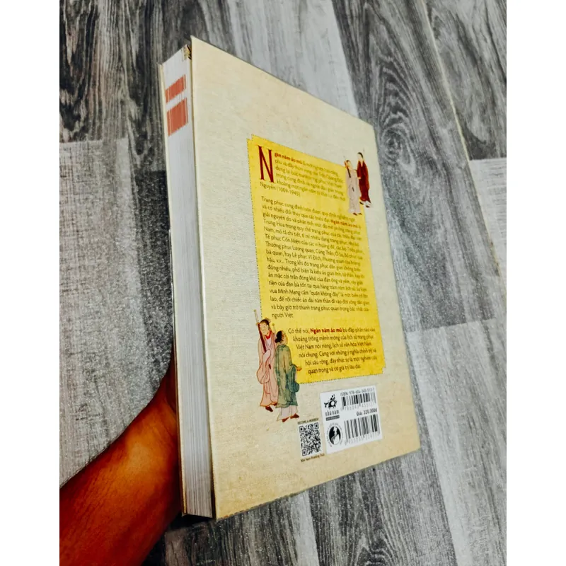 NGÀN NĂM ÁO MŨ - Trần Quang Đức 717770