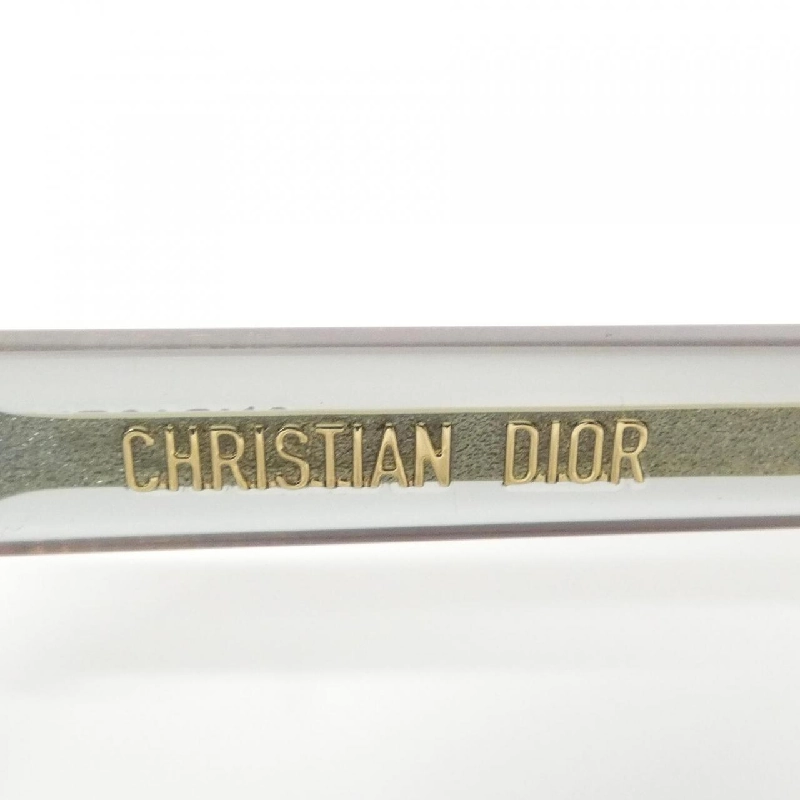 【Sản phẩm mới】Kính mát DIORMIDNIGHT B1I của Christian Dior 625567