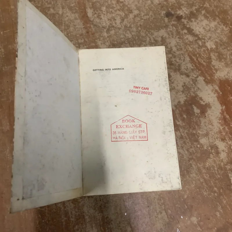 GETTING INTO AMERICA- HOWARD DAVID DEUTSCH  763153