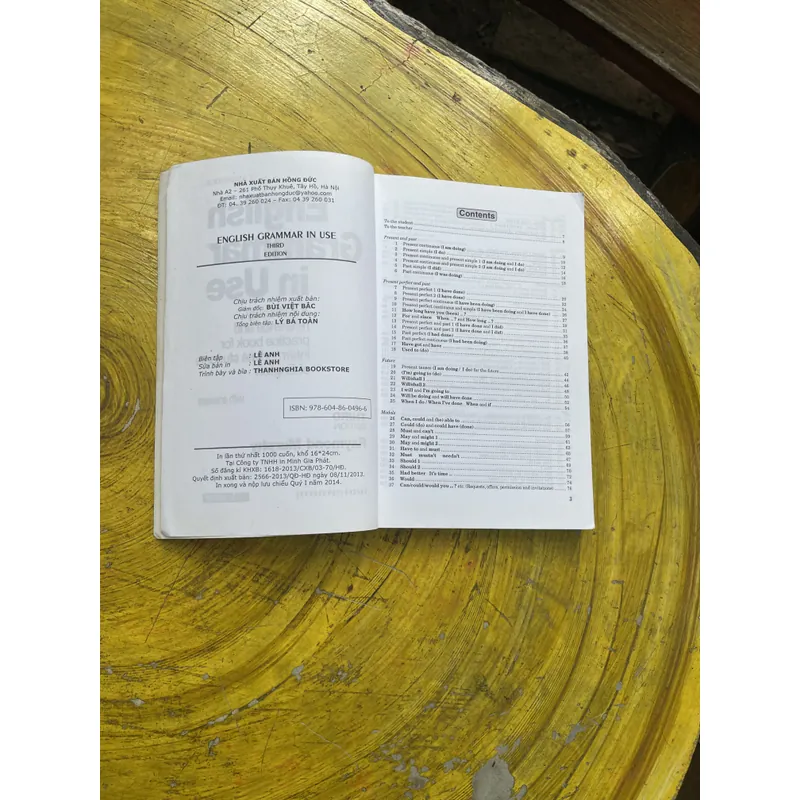 ENGLISH GRAMMAR IN USE- RAYMOND MURPHY 602655