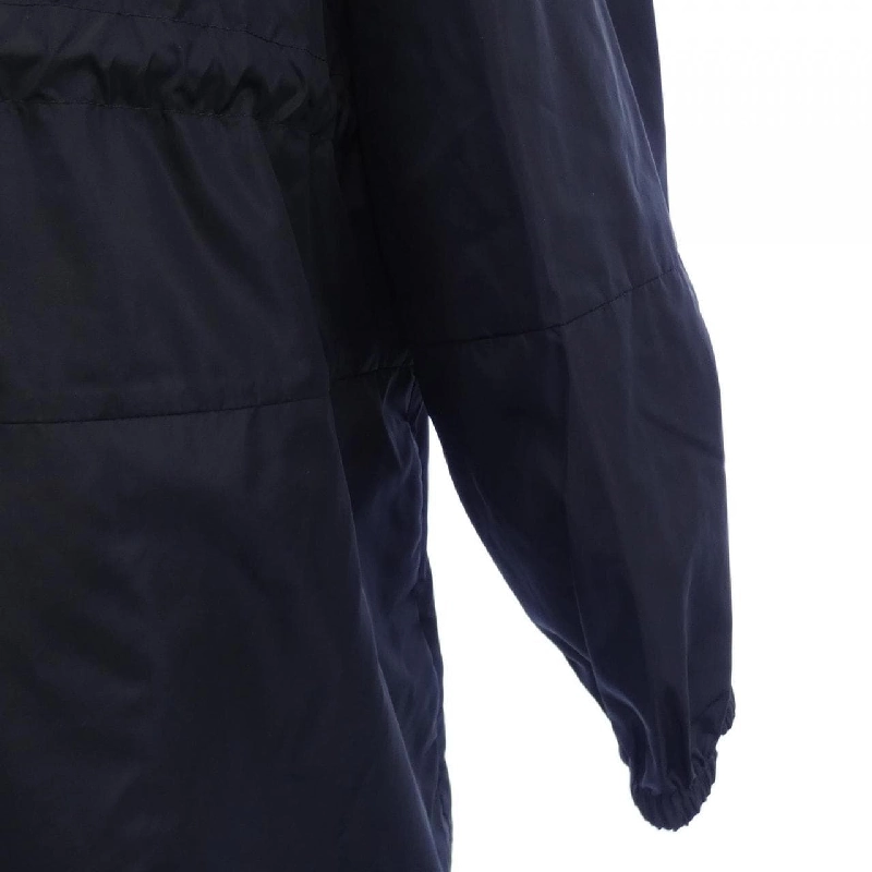 【Khuyến mãi】Áo khoác MONCLER 642219