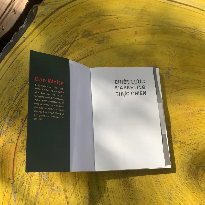 CHIẾN LƯỢC MARKETING THỰC CHIẾN- DAN WHITE  780464