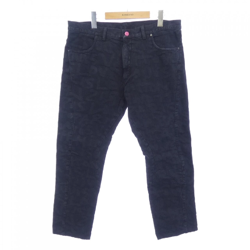 Quần jeans LOUIS VUITTON Graffiti Denim MODP56BCT - Hàng hiệu Chính hãng 887728