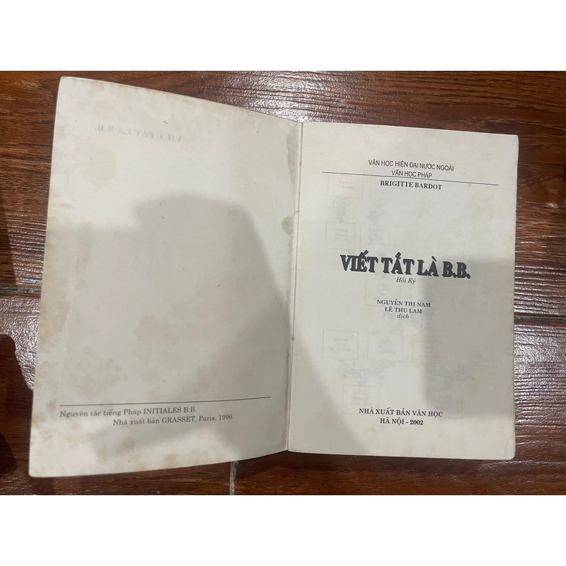 Viết tắt là B.B ( hồi ký) (6) 534215