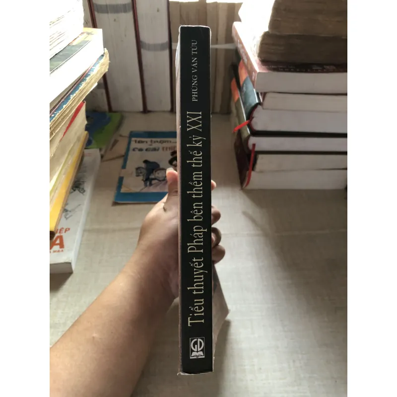 Tiểu thuyết Pháp bên thềm thế kỷ XXI 993269