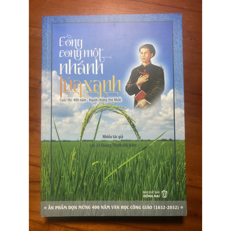 Cong cong một nhánh lúa xanh 735021