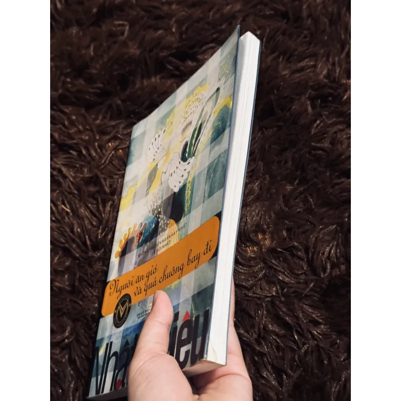 Người ăn gió và quả chuông bay đi 993319