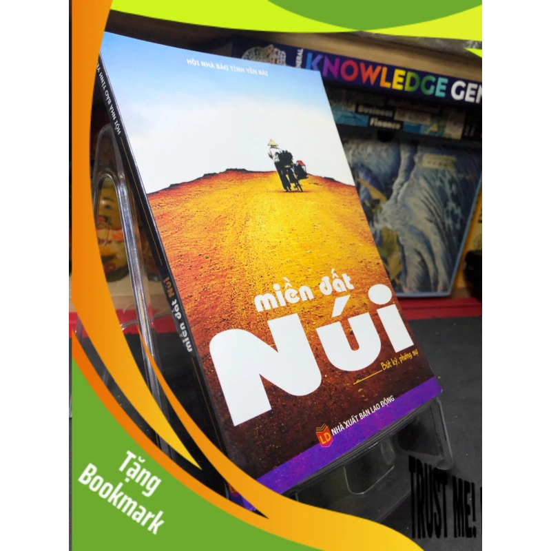 (TẶNG BOOKMARK) Miền đất núi 2007 mới 70% bút ký phóng sự ố bẩn nhẹ RBK0906 SÁCH VĂN HỌC 947837