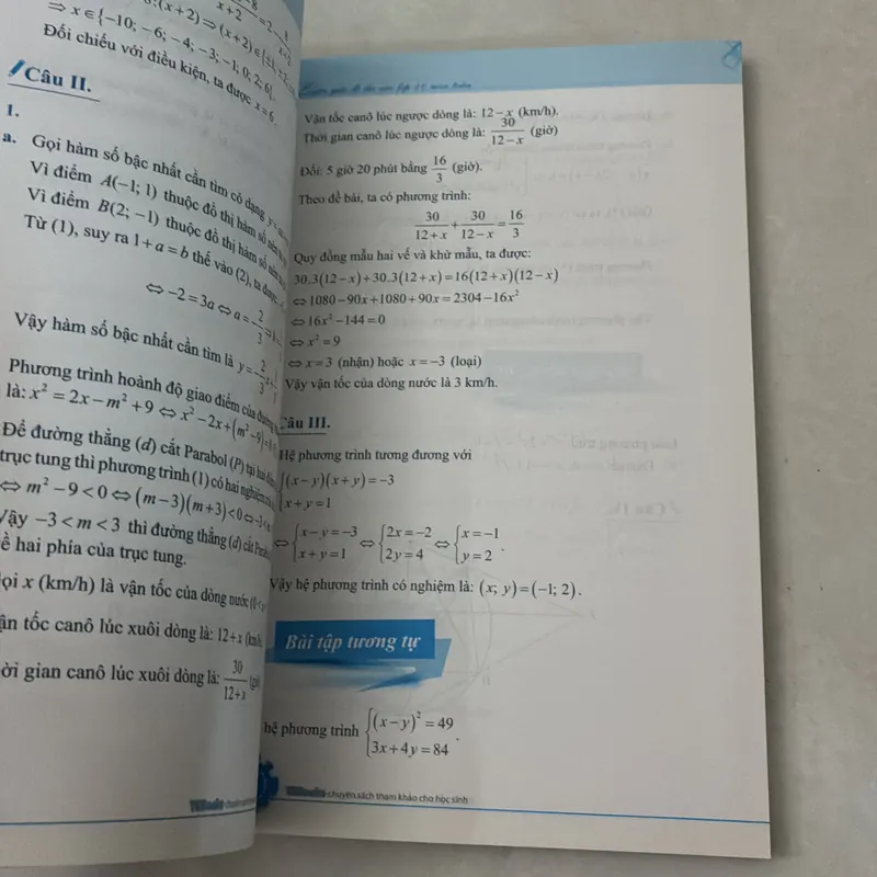 Luyện giải đề thi vào lớp 10 môn Toán 719321