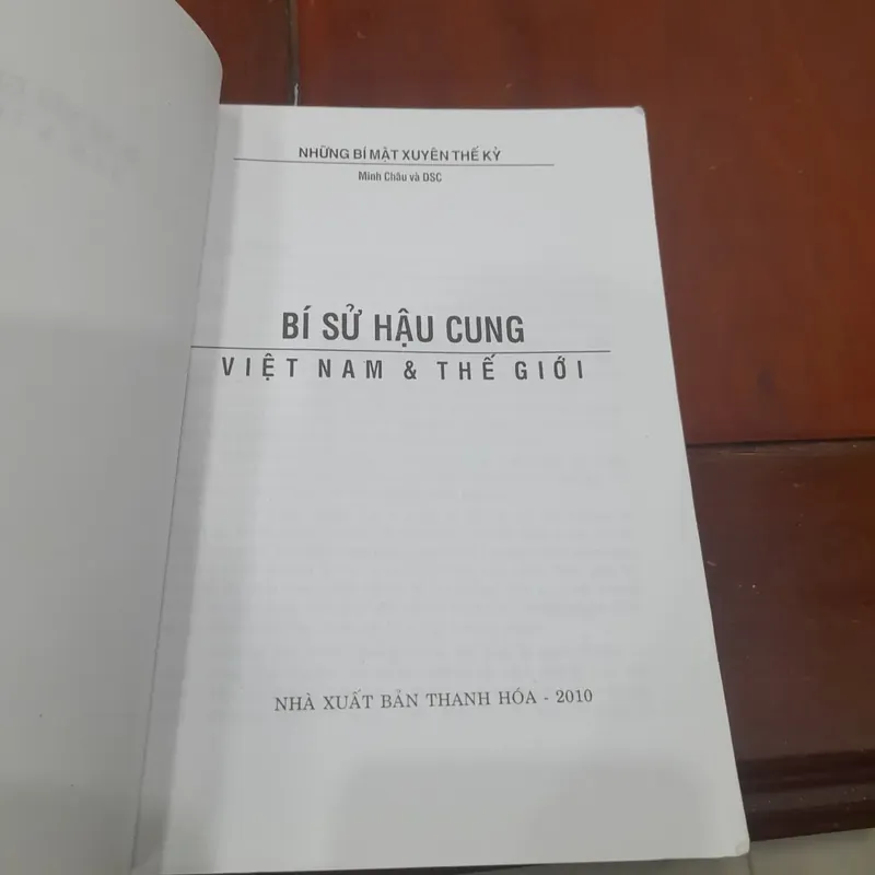BÍ SỬ HẬU CUNG Việt Nam & Thế giới 712473