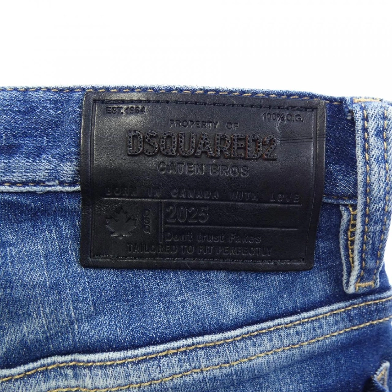 Quần DSQUARED2 S74LB1634 646727