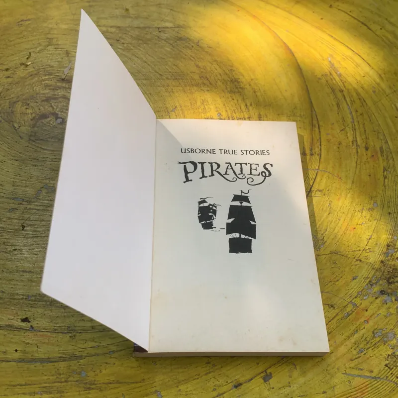 PIRATES - LUCY LETHBRIDGE 763344