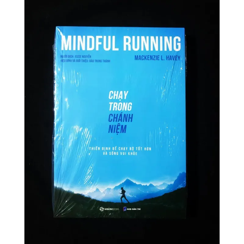 Mindful Running Chạy Trong Chánh Niệm - Mackenzie L. Havey 759121
