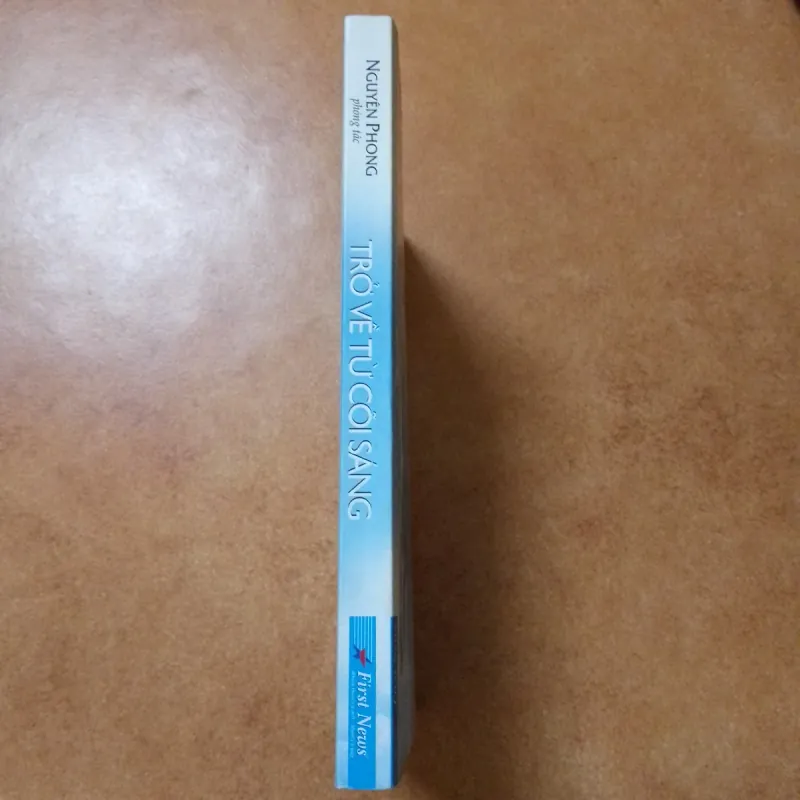 Trở về từ cõi sáng 746732