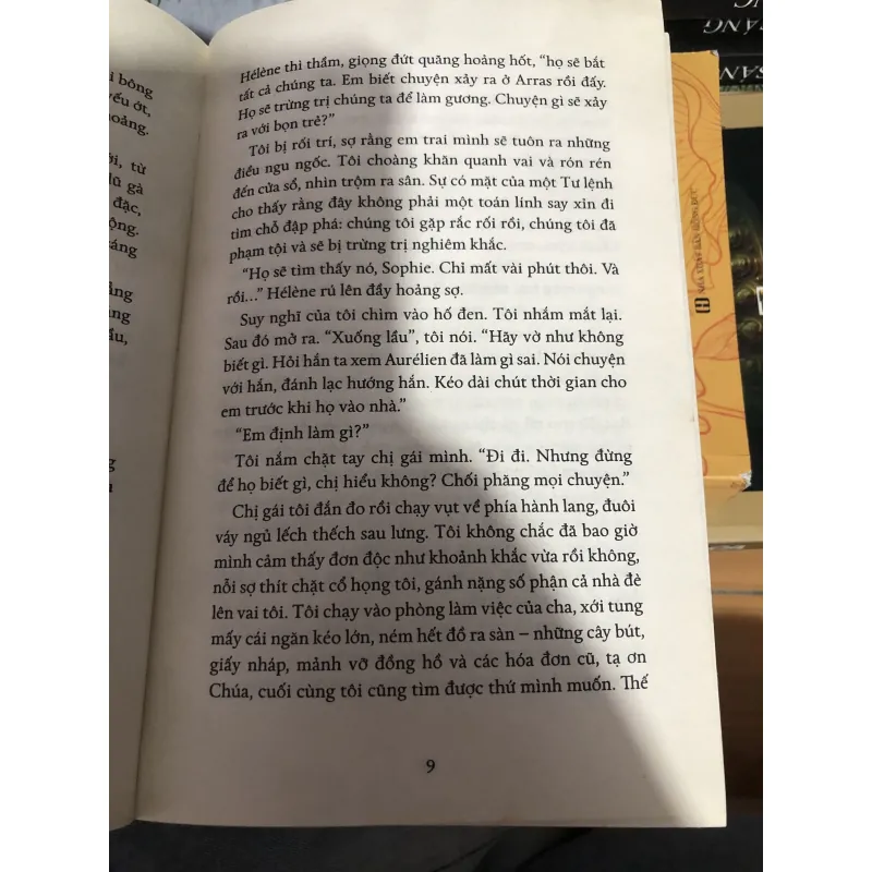 Cô gái để lại-tiểu thuyết 990539