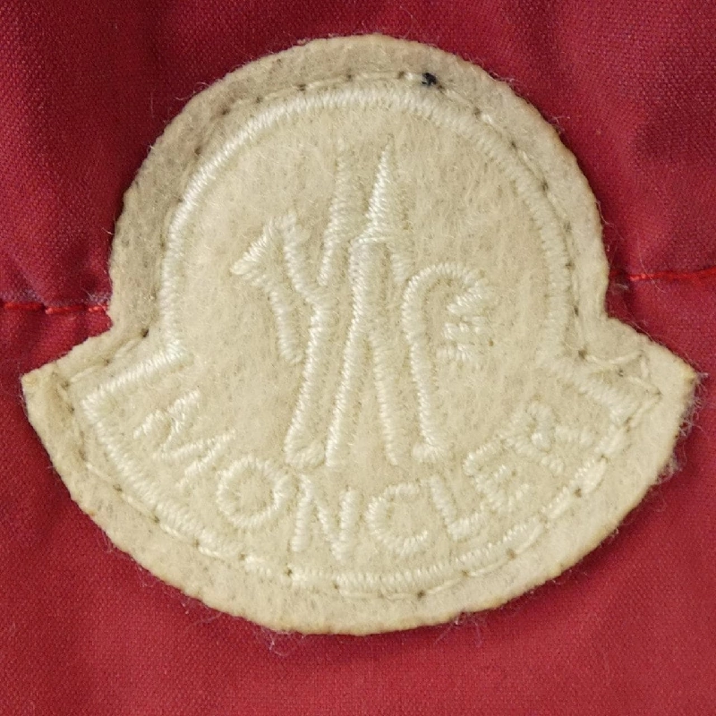 Áo gile MONCLER V GYANTSE - Hàng hiệu Chính hãng 890627