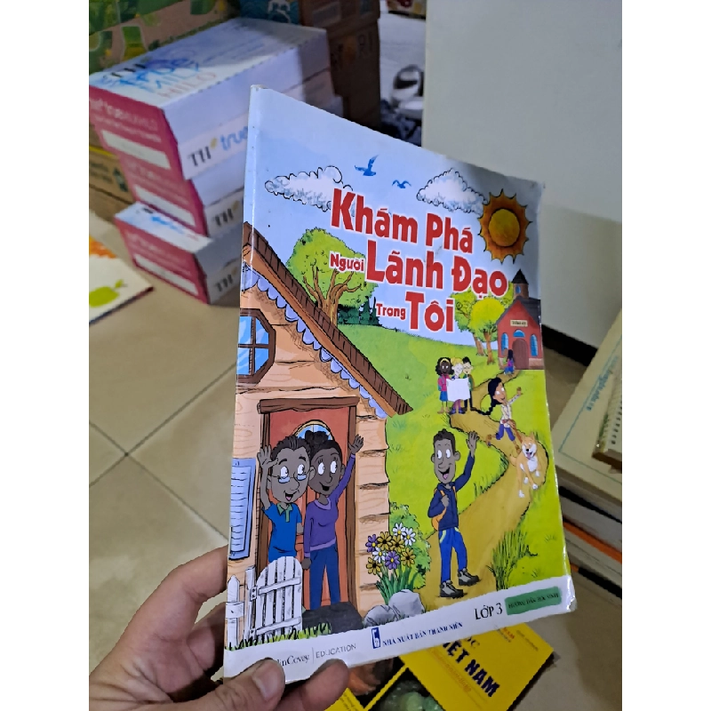 Khám phá người lãnh đạo trong tôi lớp 3 mới 80% quăng góc HCM0808 KỸ NĂNG 527112