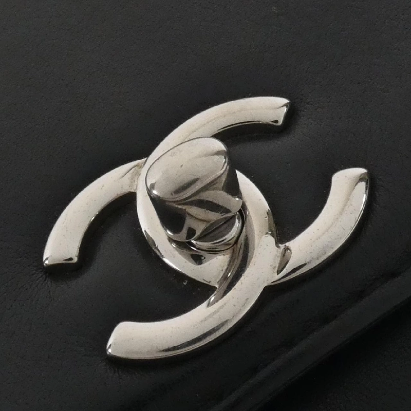 Túi xách chéo Chanel 98775 612462