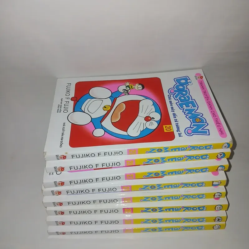 Truyện Doraemon - 8 tập lẻ, sách cũ còn tốt 558070