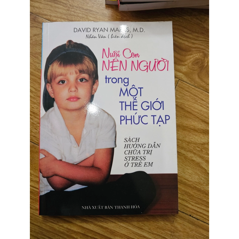 Nuôi con nên người trong một thế giới phức tạp  407990