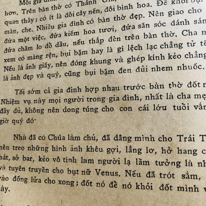 Sách xưa về Đạo Công Giáo  TÌM HIỂU ÍT NHIỆM VỤ ( L.M J. TRẦN CÔNG HOÁN) 571069
