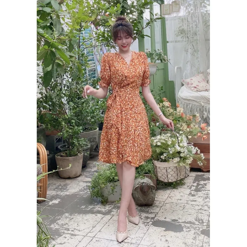 Trang phục công sở vest nữ tay dài màu xám kẻ sọc nhạt 715976